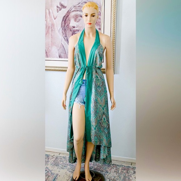 BOHO HALTER TIE-FRONT FLOWY MAXI TOP - Picture 2 of 7